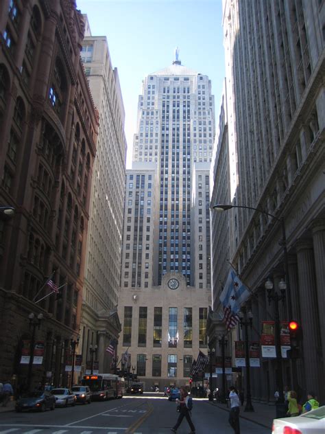File:Chicago Board of Trade Building.jpg