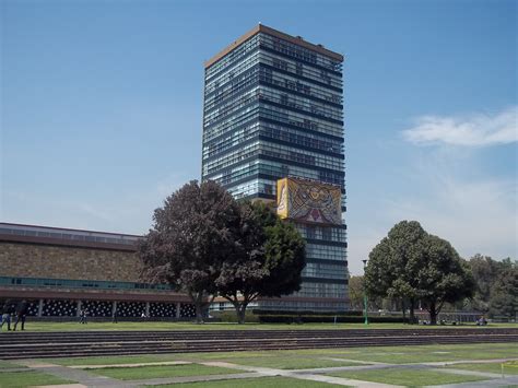 File:Ciudad Universitaria, UNAM  8 .JPG