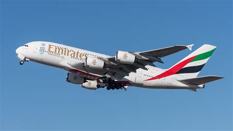 File:Emirates Airbus A380 861 A6 EER MUC 2015 04.jpg ...