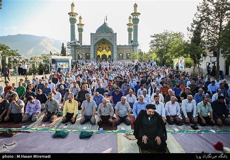 File:Iranians holding Eid al Fitr prayer in Lavizan ...