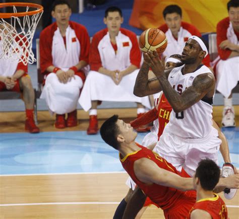 File:LeBron James vs Yao Ming   Olympics 2008.jpg ...