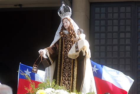 File:Nuestra Señora del Carmen, Maipú, Chile.jpg ...