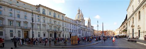 File:Piazza Navona 2013 09 16.jpg   Wikimedia Commons