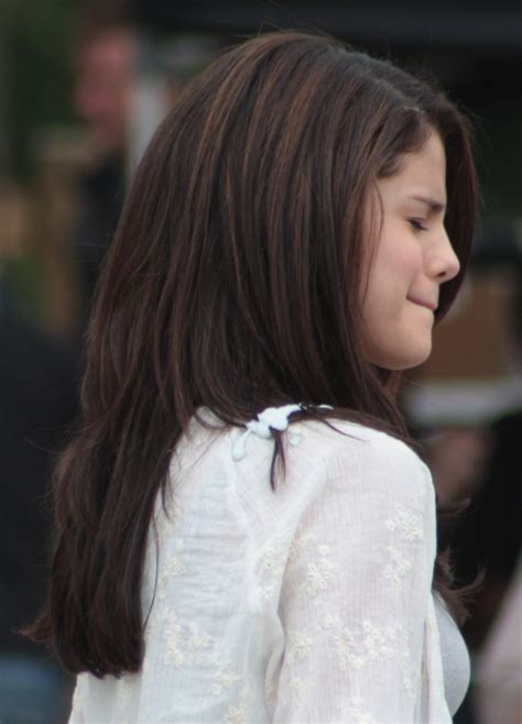File:Selena Gomez cropped.JPG   Wikimedia Commons
