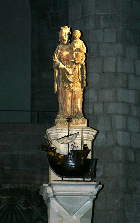 File:Statue of Santa Maria del Mar   Santa Maria del Mar ...