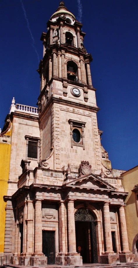 File:Templo de la Virgen del Carmen, Celaya, Guanajuato ...