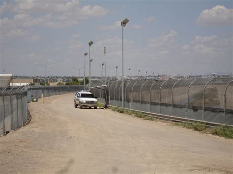 File:US Mexico border fence.jpg