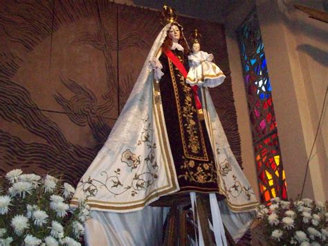 File:Virgen del Carmen desde el altar.jpg   Wikimedia Commons