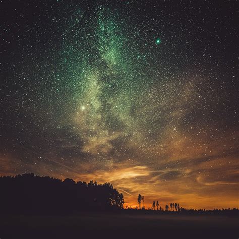 Finnish Photographer Captures The Most Otherworldly Night ...