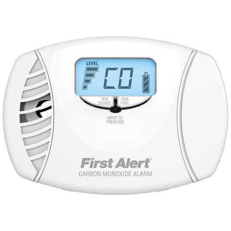 First Alert Plug In Carbon Monoxide Alarm with Digital ...