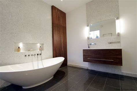 Fitted Bathroom Furniture in London | Bespoke Bathroom ...