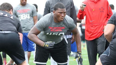 Five Star Defensive Tackle Derrick Brown Signs With Auburn ...