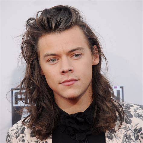 Five Ways Harry Styles Proved That Men Can Be Feminists ...