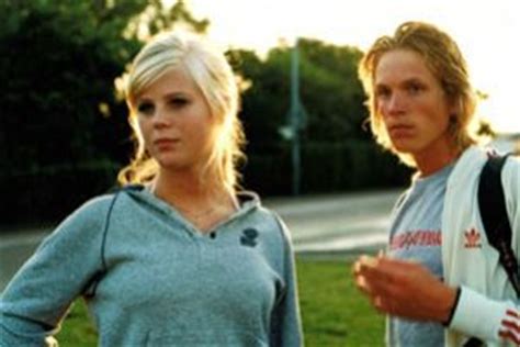 Fjorton suger, película sueca de quinceañeros | sweetsweden