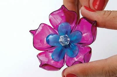 Flores y floreros reciclados: Ideas para realizar con ...