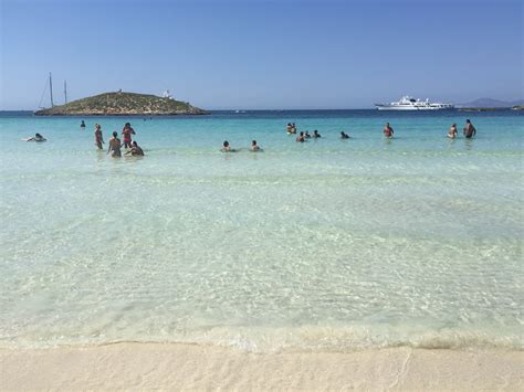 Formentera 2015   Vacaciones de dos turistas   Alquiler de ...