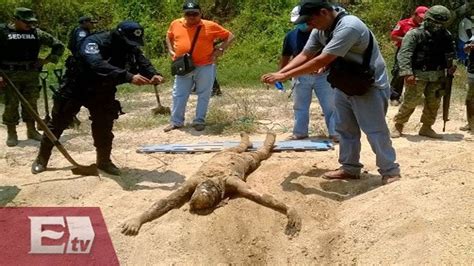Fosas clandestinas son halladas en Iguala, Guerrero ...