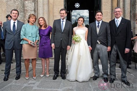 Foto de familia de la boda del hijo de Alberto Ruiz ...
