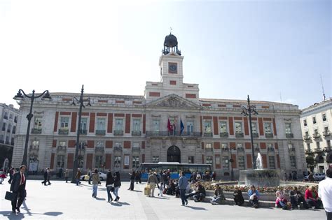 Foto Real Casa de Correos de la Puerta del Sol en Madrid ...
