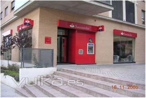 Foto: Realización de Oficinas para Banco Santander en ...
