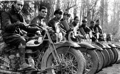 Fotografias Antiguas De ABC   Motociclistas en la Guerra ...