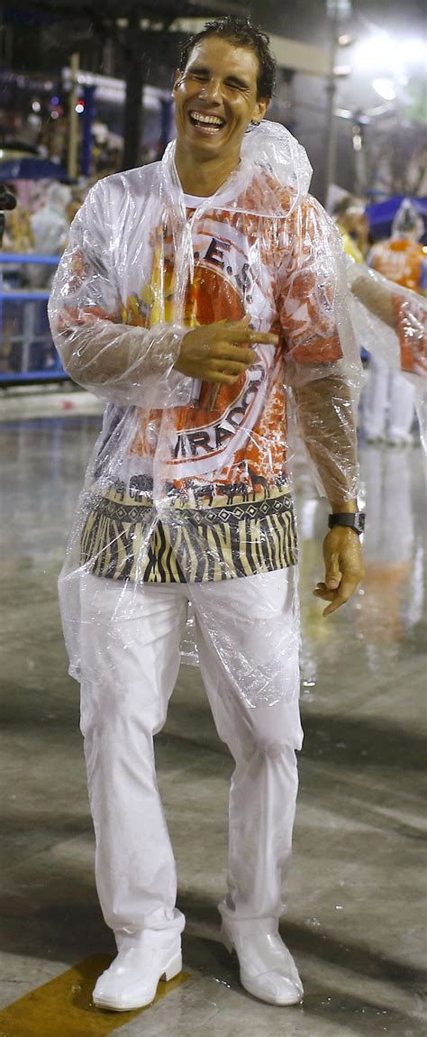 Fotos: Rafa Nadal desfilando en el Carnaval de Río junto a ...