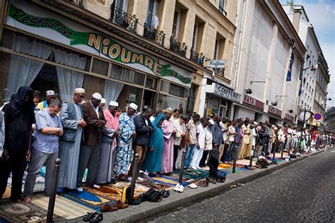 France: The Looming Battle over Muslim Integration ...