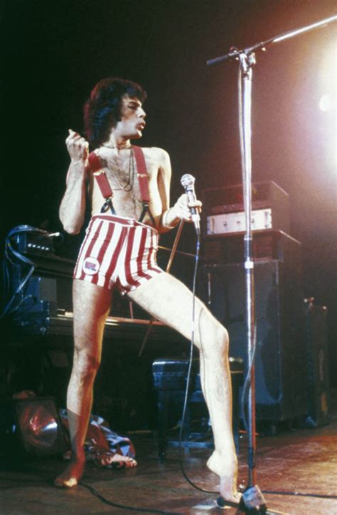 Freddie Mercury: 25 years since Queen s frontman death ...