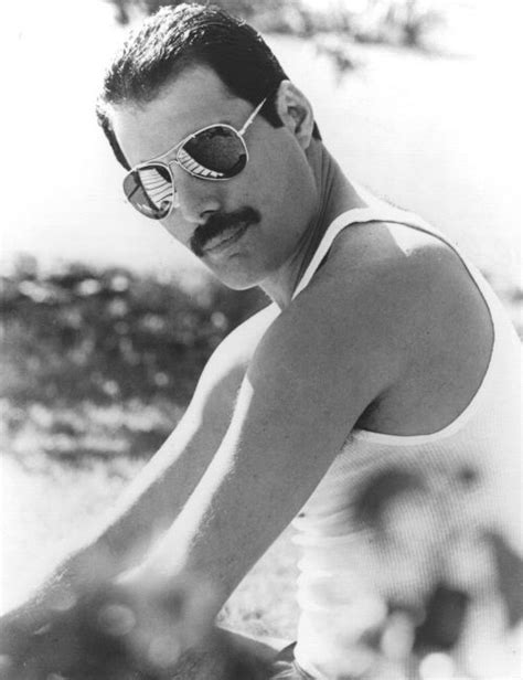 Freddie Mercury | Biography, Albums, Streaming Links ...