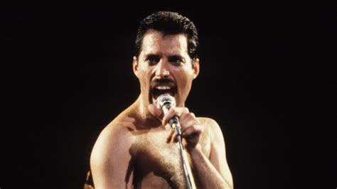 Freddie Mercury Biopic Revived With New Screenwriter ...