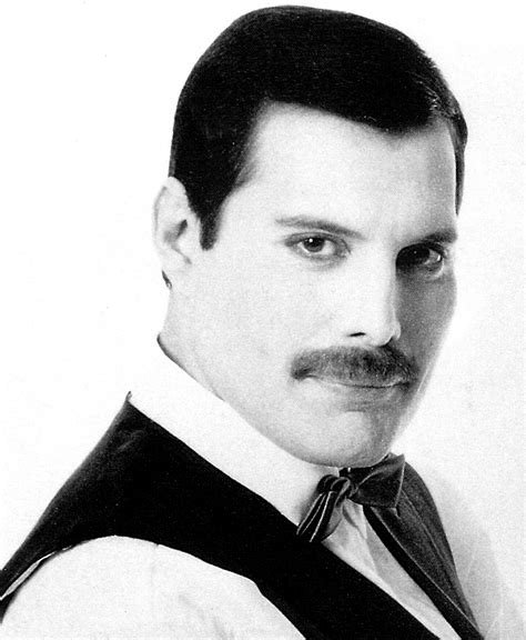 Freddie Mercury | Queen Photos | Page 229