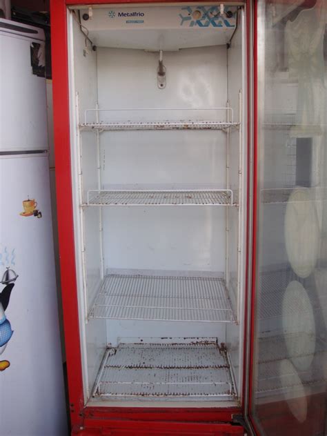 Freezer Vertical Metalfrio Expositor Coca Cola 220 Volts ...