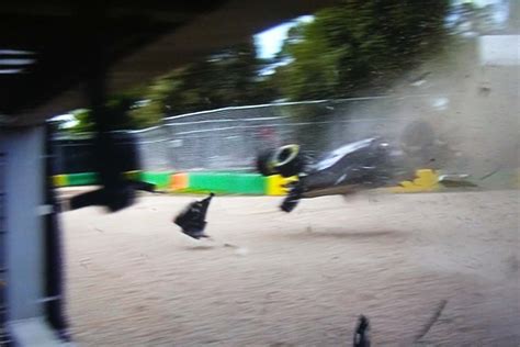 Fuerte accidente de Fernando Alonso en Australia