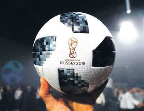 FUTBOL   ADIDAS presenta balón oficial de la Copa Mundial ...
