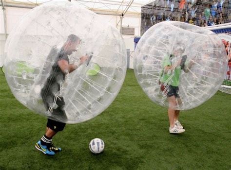 Fútbol burbuja en Madrid, el Bubble Soccer más divertido ...