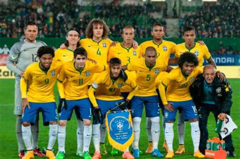 Fútbol  m  de Brasil mejor equipo latino en 2016 para ...