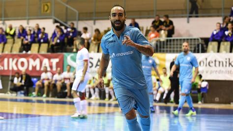 Fútbol Sala: Ricardinho, elegido mejor jugador de fútbol ...