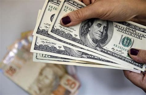 G1   Dólar fecha a R$ 3,29, maior cotação desde março ...