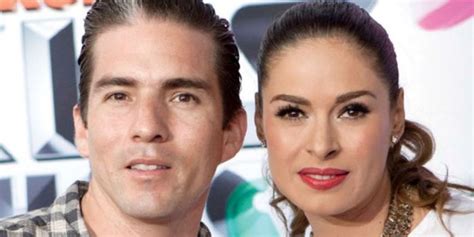 Galilea Montijo and Fernando Reina   Dating, Gossip, News ...