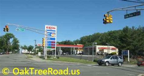 Gas Stations on Oak Tree Road Edison and Iselin, NJ