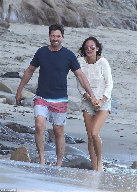 Gerard Butler and girlfriend Morgan Brown hit Malibu beach ...