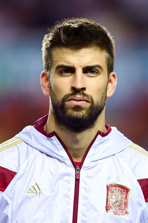 Gerard Piqué, Spain | The 19 Hottest Players in the World ...