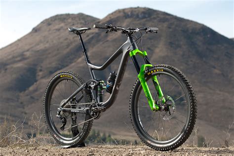 Giant Factory Off Road team partners with DVO Suspension ...