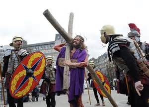 Good Friday: Crucifixion of Jesus re enacted in Trafalgar ...