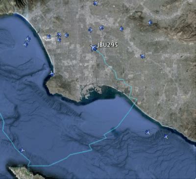 Google Earth permite seguir un vuelo en tiempo real