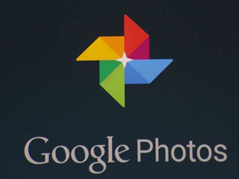 Google Photos behind the app    scanning makes it special
