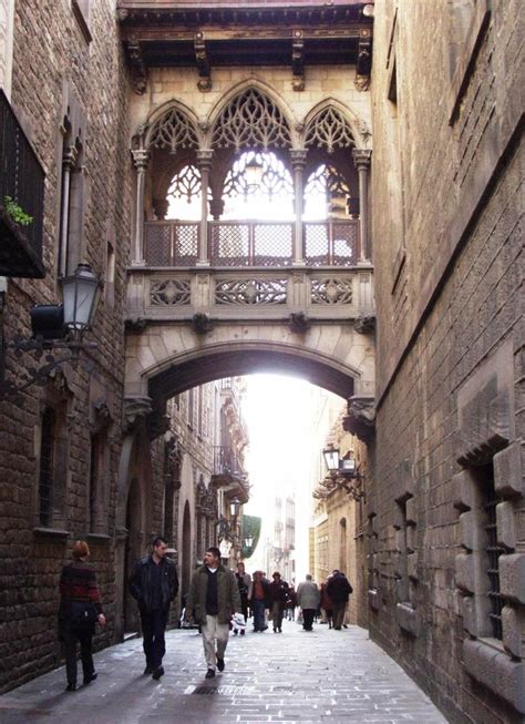 Gothic Quarter, Barcelona   Wikipedia