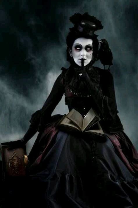 Gothic Vampire | Vampire art | Pinterest
