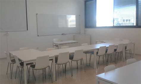 Grado en Enfermería > Centro | Universidad de Granada