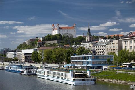 Grand City Tour of Bratislava